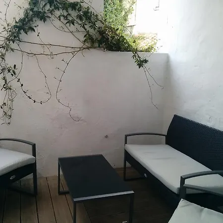 Charming 2 With Terrace In Old Town אנטיב