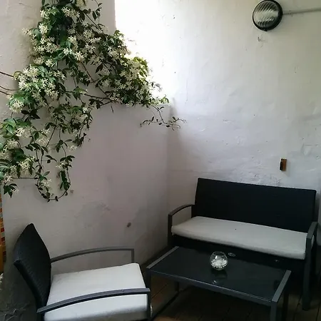 Apartamento Charming 2 With Terrace In Old Town