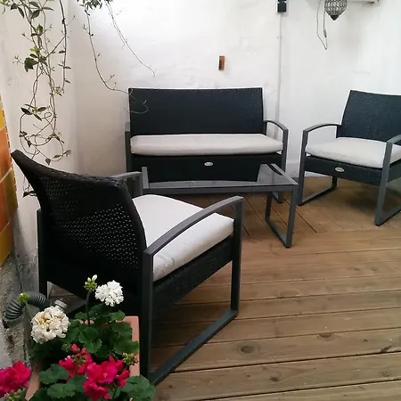 Apartment Charming 2 With Terrace In Old Town Antibes